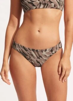 Poolside Reversible Hipster - Sepia -WaveLuxe Store 40473 954 Sepia 5