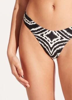 Zanzibar High Cut Rio Pant - Black -WaveLuxe Store 40707 049 Black 7